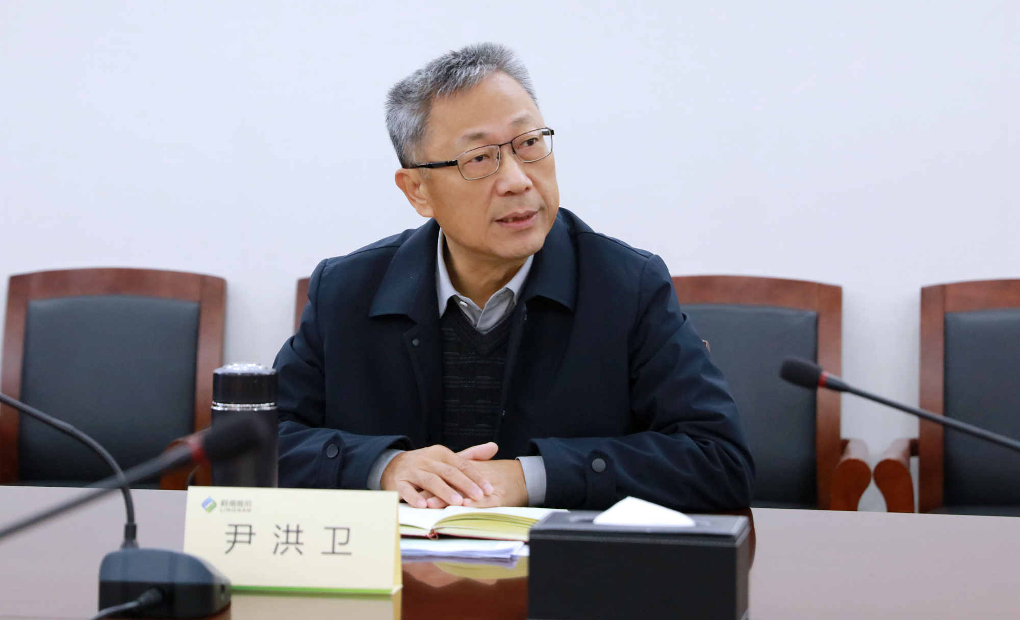 6、尹董-亚投娱乐.jpg